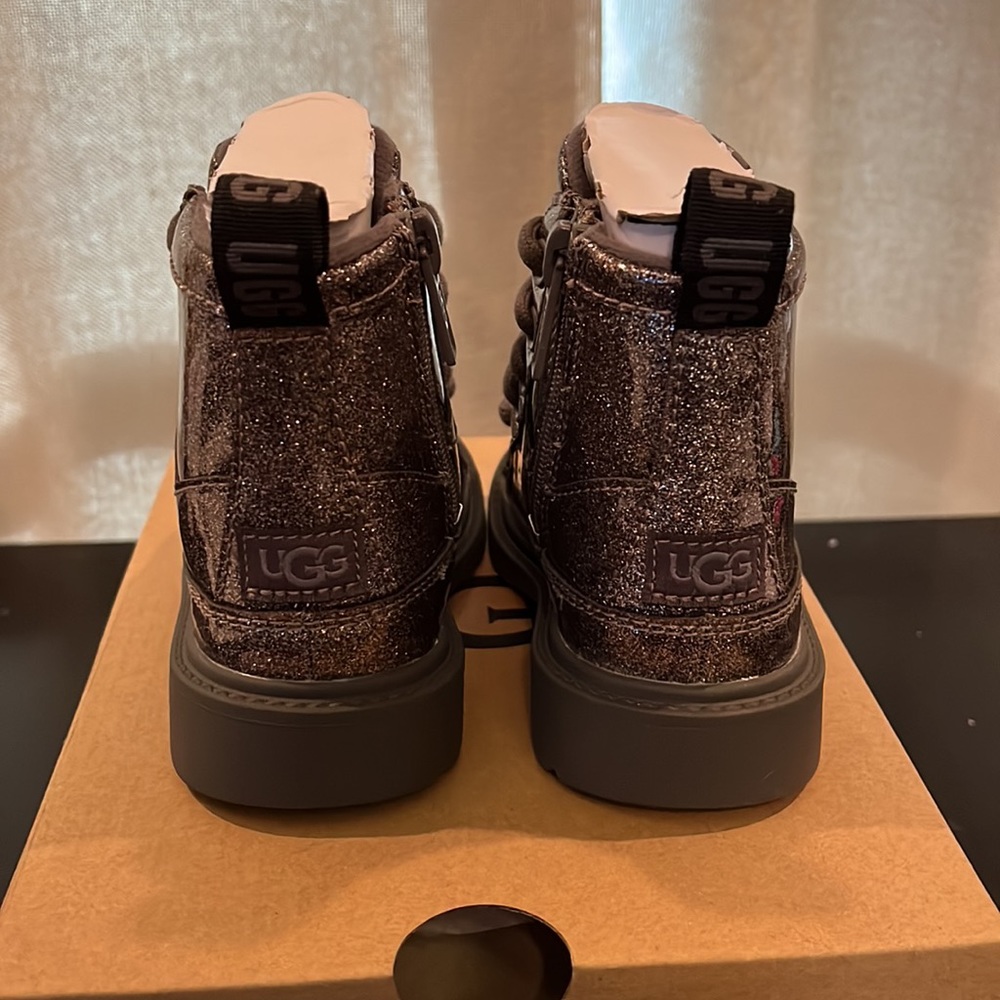 UGG ROBLEY GLITTER BOOTS - Picture 3 of 4